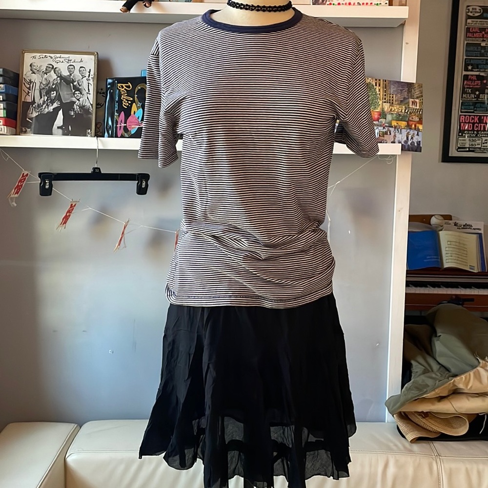 NWT Solitaire flared blacks skirt S